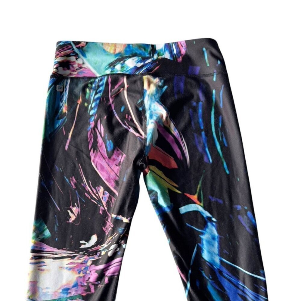 Fabletics Woman's Sz M Mid-Rise Cosmic Lights PowerHold Capri Leggings - Picture 5 of 6